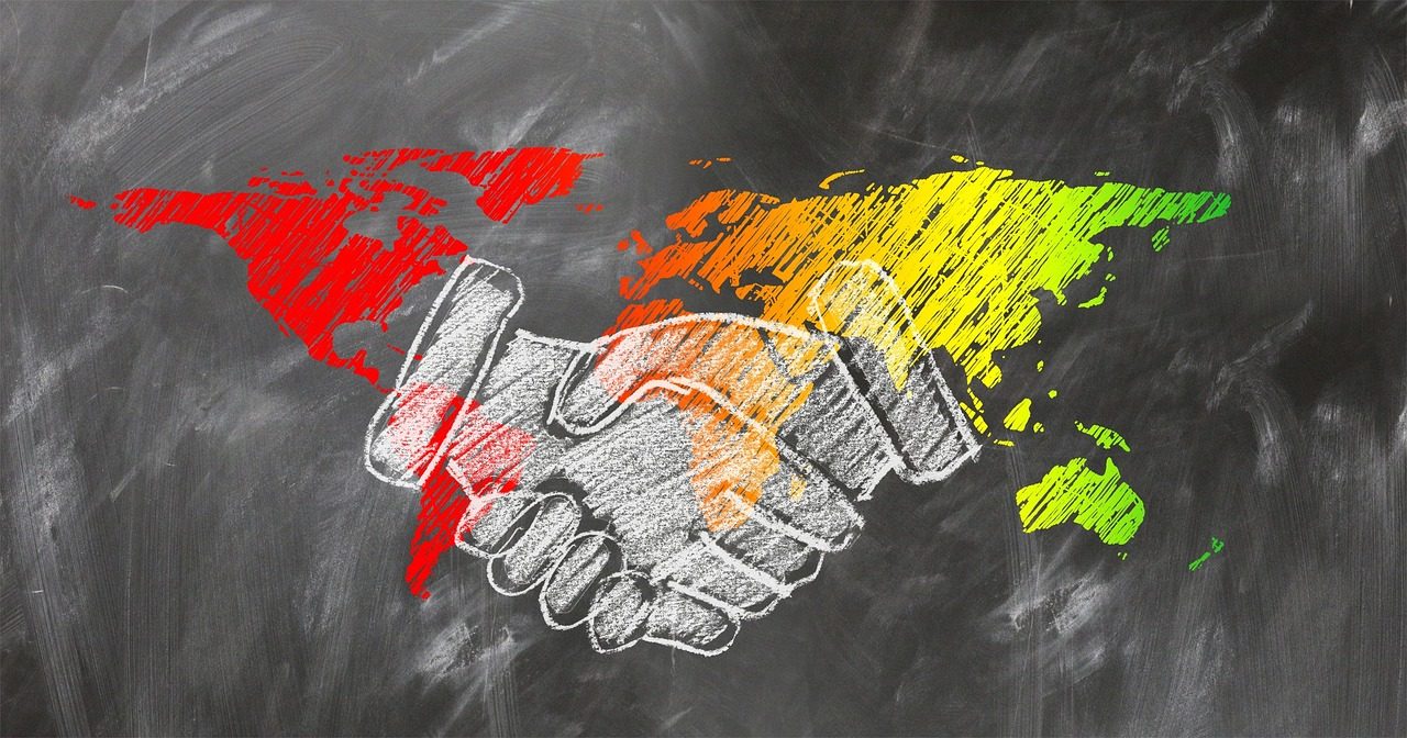shaking-hands-2499628_1280